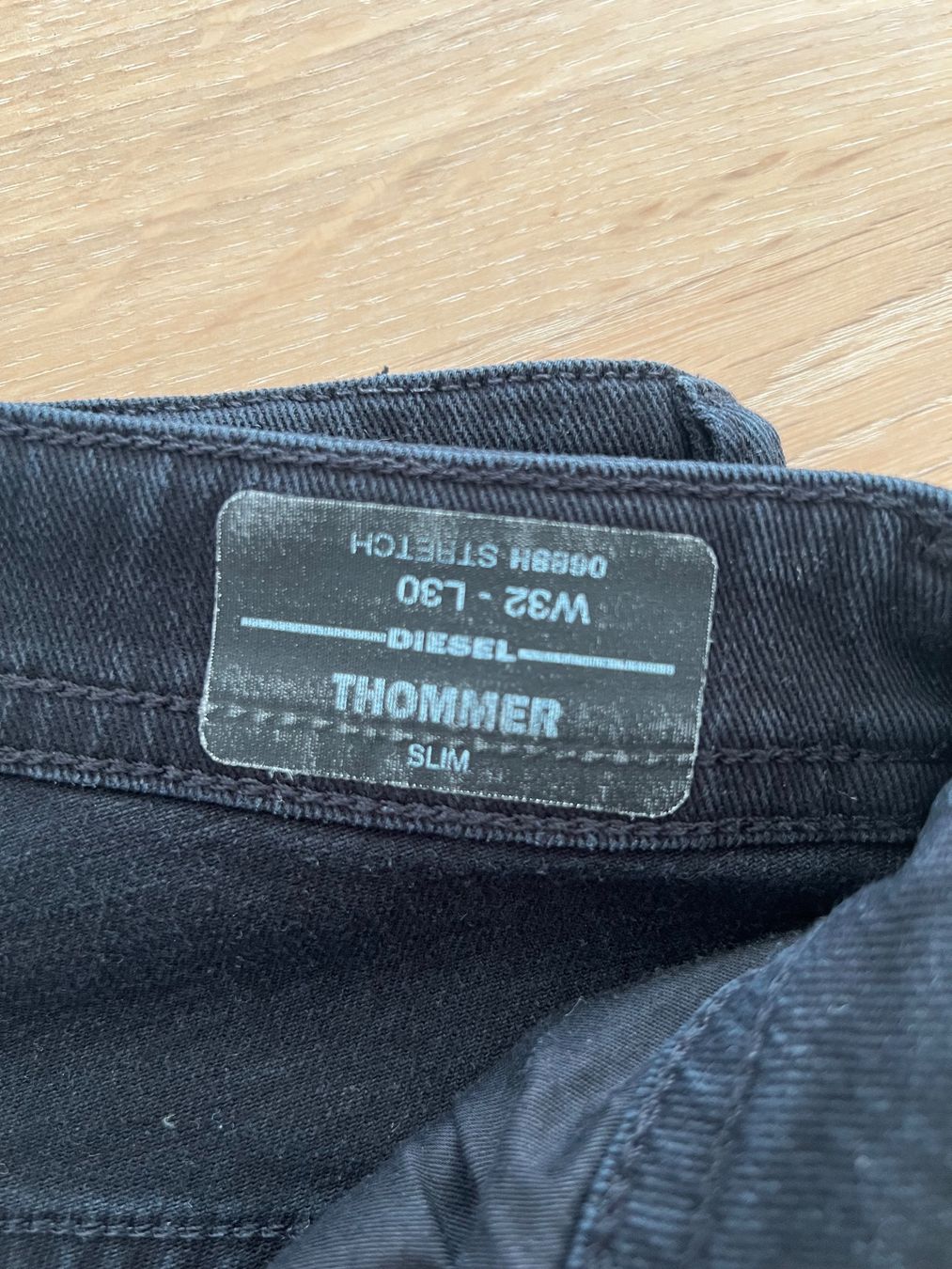 Diesel Jeans: Diesel Jeans W32 / L30 – Gebraucht aus Oberwil-Lieli von Jo-Ke 1