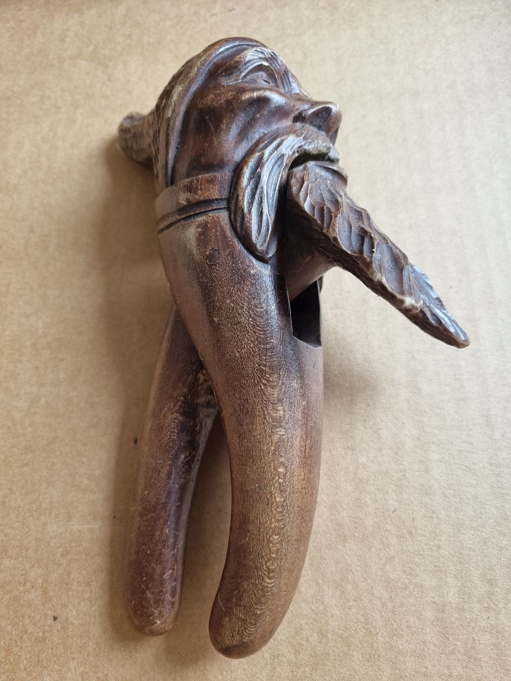 Küchengeräte: Antiker Nussknacker aus Holz  – Gebraucht aus Schaffhausen von Leveron13 1