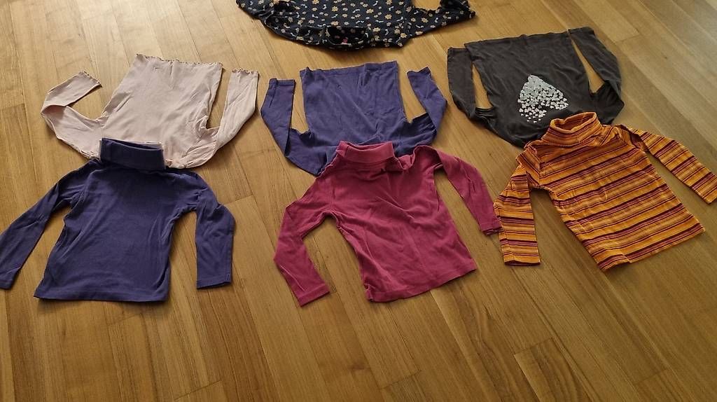 Maglioni & Felpe: Div. leichte Baumwoll-Rollkragen-Pullover Gr. 110 bis 128 – Usato da St. Gallen venduto da Libelle99 1
