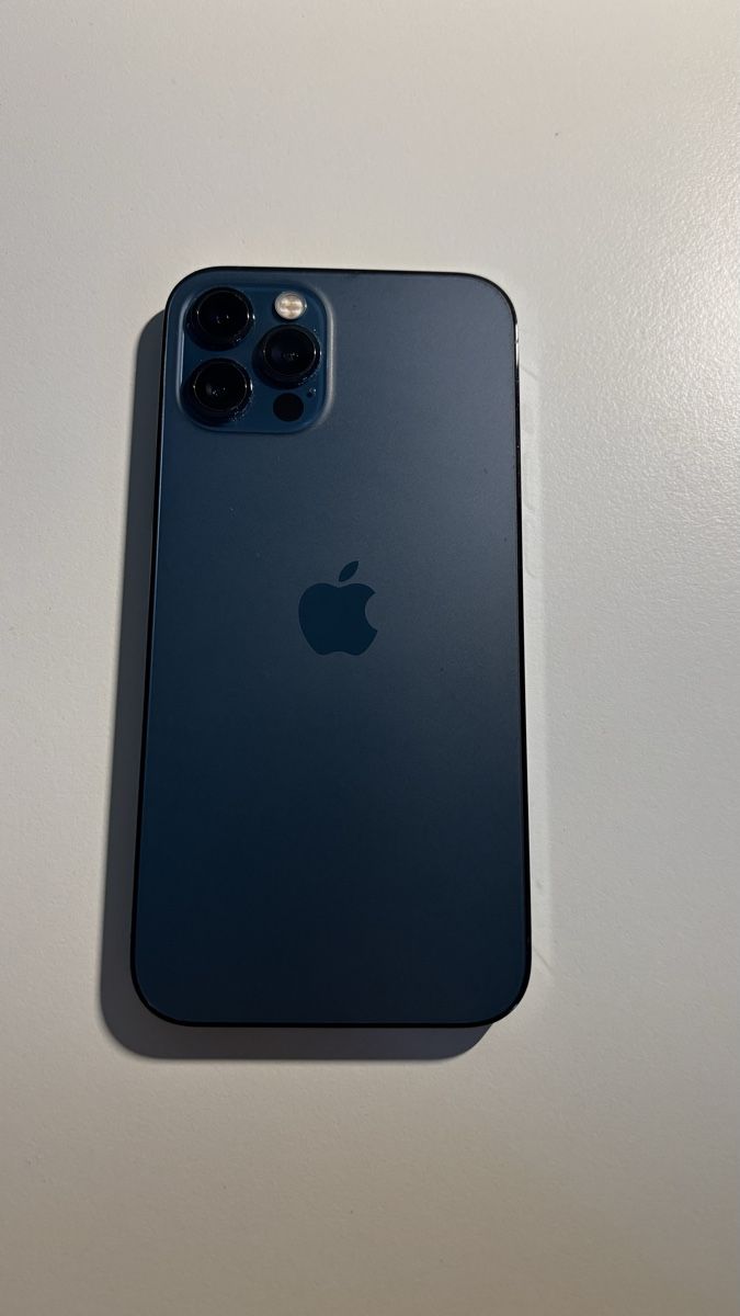 Apple Telefoni cellulari / Smartphones: iPhone 12 Pro 512GB, blau – Usato da Witterswil venduto da ann_7l5z