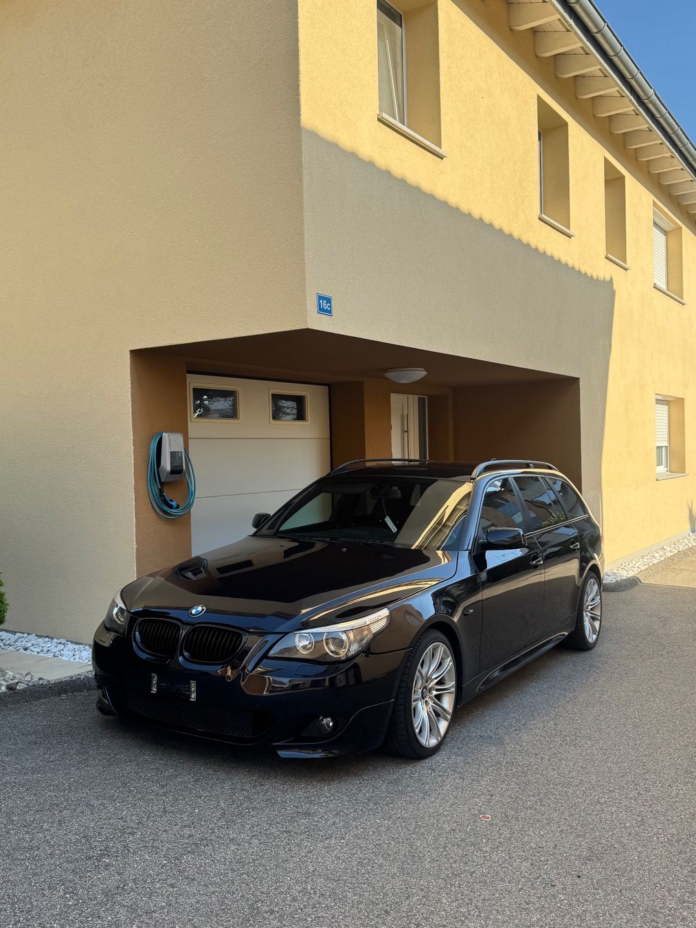 BMW Automobili: BMW 530d e61 Touring automatique pack m – Usato da Vuisternens-Romont venduto da amo_28cj 3