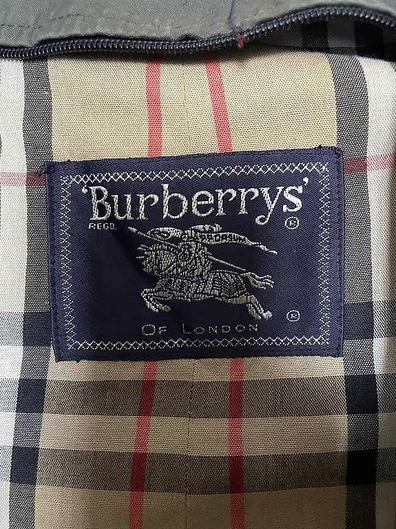 Burberry Cappotti: Burberry Original trenchcoat 38 Short – Usato da Arbon venduto da pau_7dz6 3