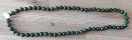 Neue Jade Halskette, 10mm Durchmesser, 66cm lang