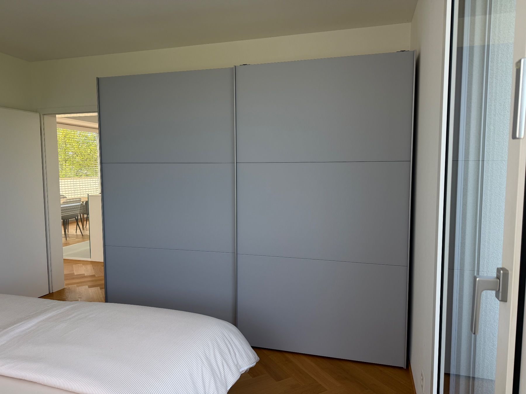 Livique Armadi: Kleiderschrank - Top Zustand! – Usato da Basel venduto da Sonnenblume1379 3