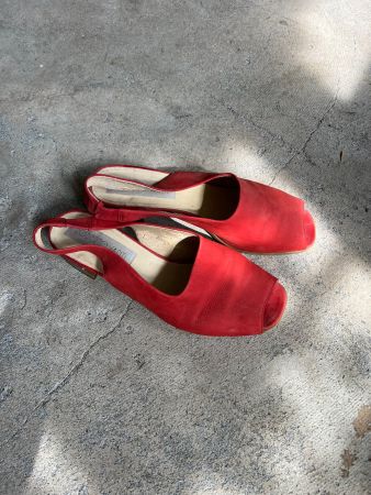 rote Slippers/Mules
