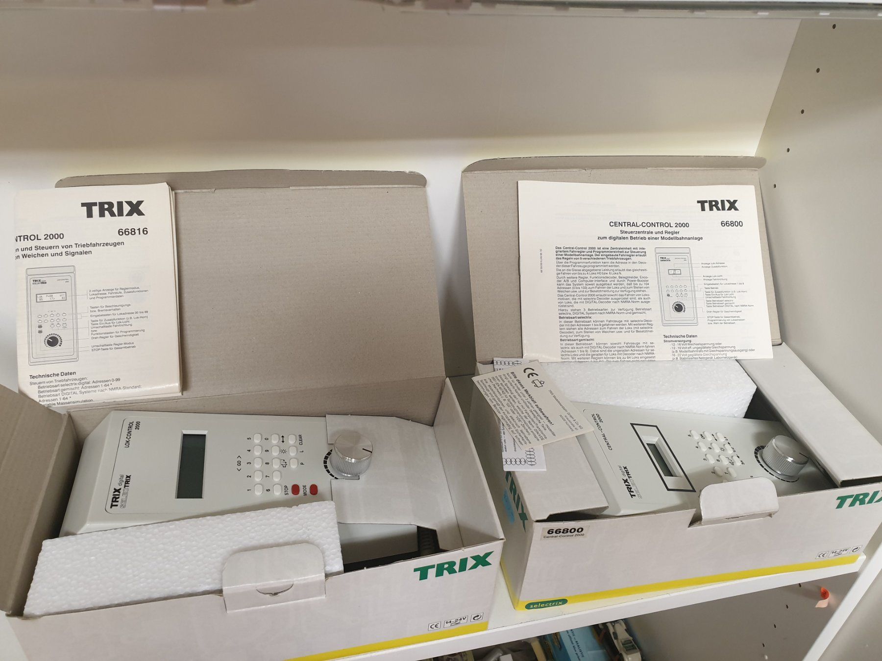 Trix Modellini di ferrovie: Trix Selectrix Digital control Anlage Neu!! 66800 66816 – Nuovo e nell'imballaggio originale da Neuenhof venduto da ludovicco