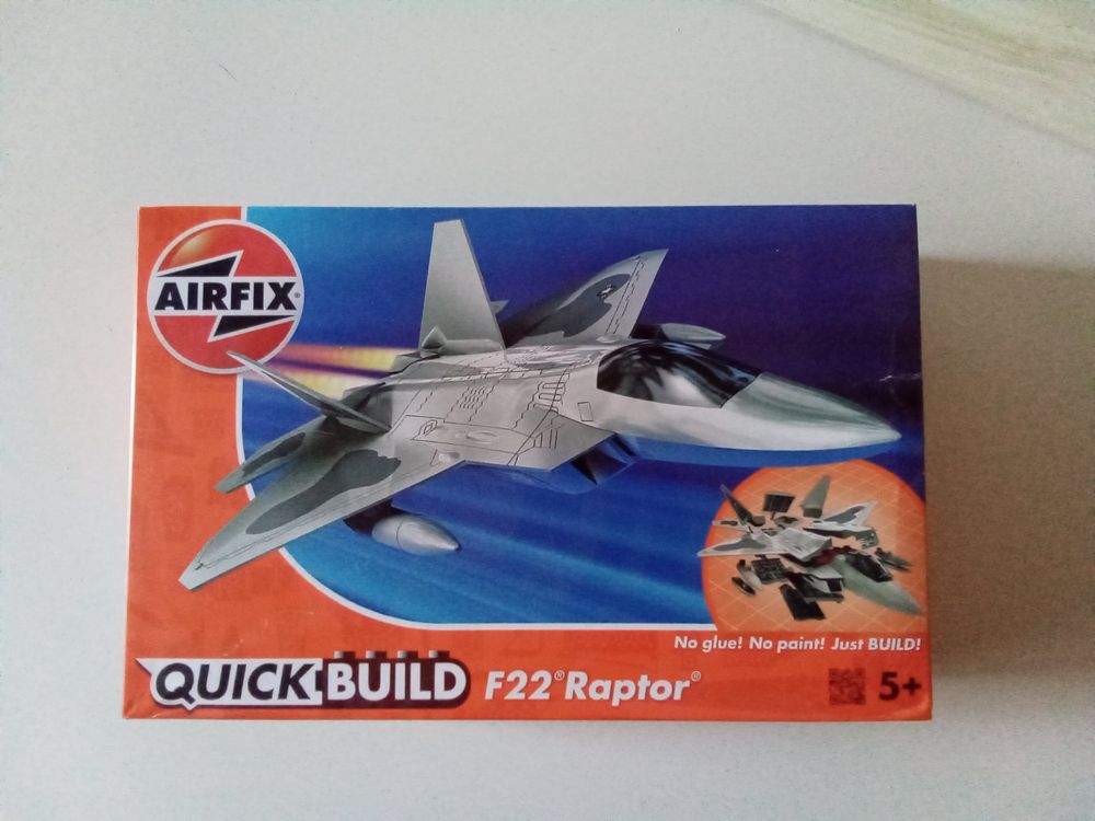 Airfix Avion F22 Raptor quick and build (Neu und originalverpackt) in ...