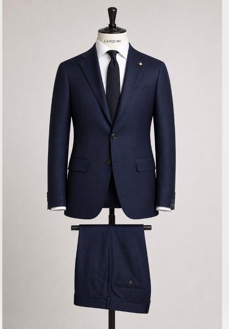 Costumes, combinaisons de sport et fonctionnelles: Smoking Lardini – D'occasion à Dietikon par Tdaf33
