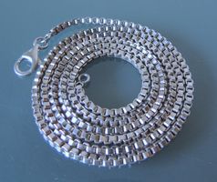 Silber 800 / 925 Venezianer Halskette 68 cm / 2,5 mm