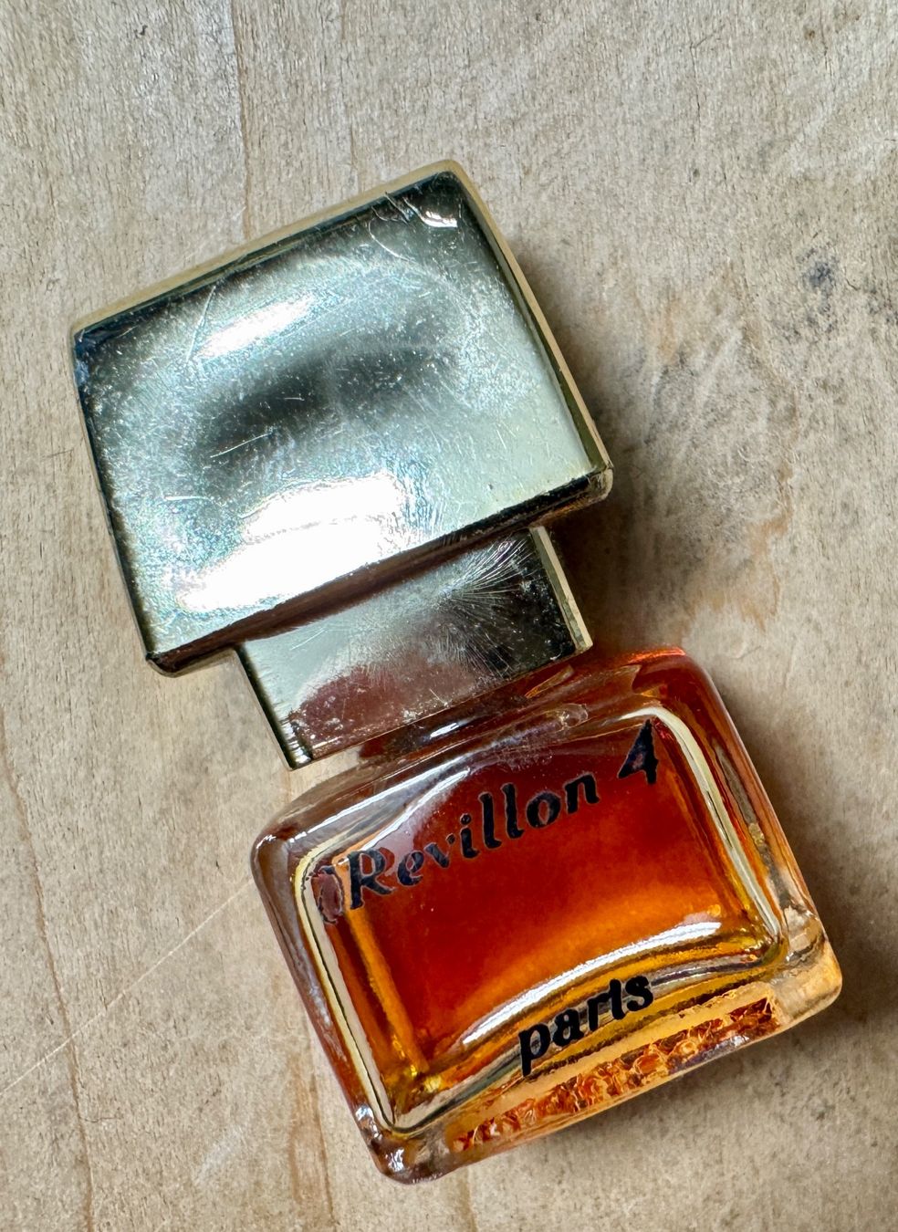 Profumi & Eau de Toilette: Vintage Revillon 4  - Parfum-Miniatur – Usato da Rothrist venduto da Luckywinner 1