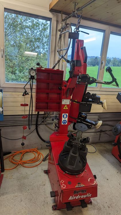 Reifenmontagemaschine Butler 1C50 | Kaufen auf Ricardo