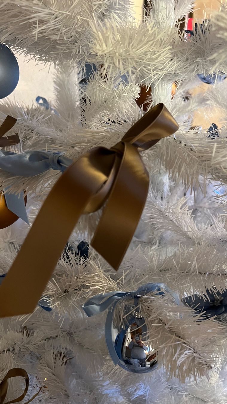 Tutte le decorazioni: Weihnachtsbaum weiss mit Dekoration, NEU – Nuovo (secondo la descrizione) da Schübelbach venduto da Dolly990_2 3