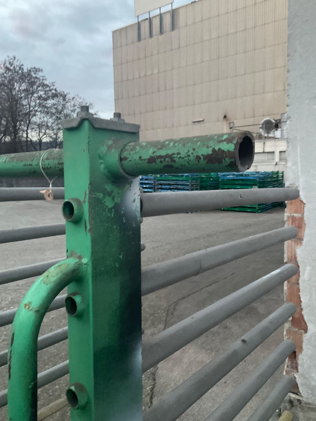 Scaffali: Mobiles Kragarmregal – Usato da Altnau venduto da Seemoewe 3