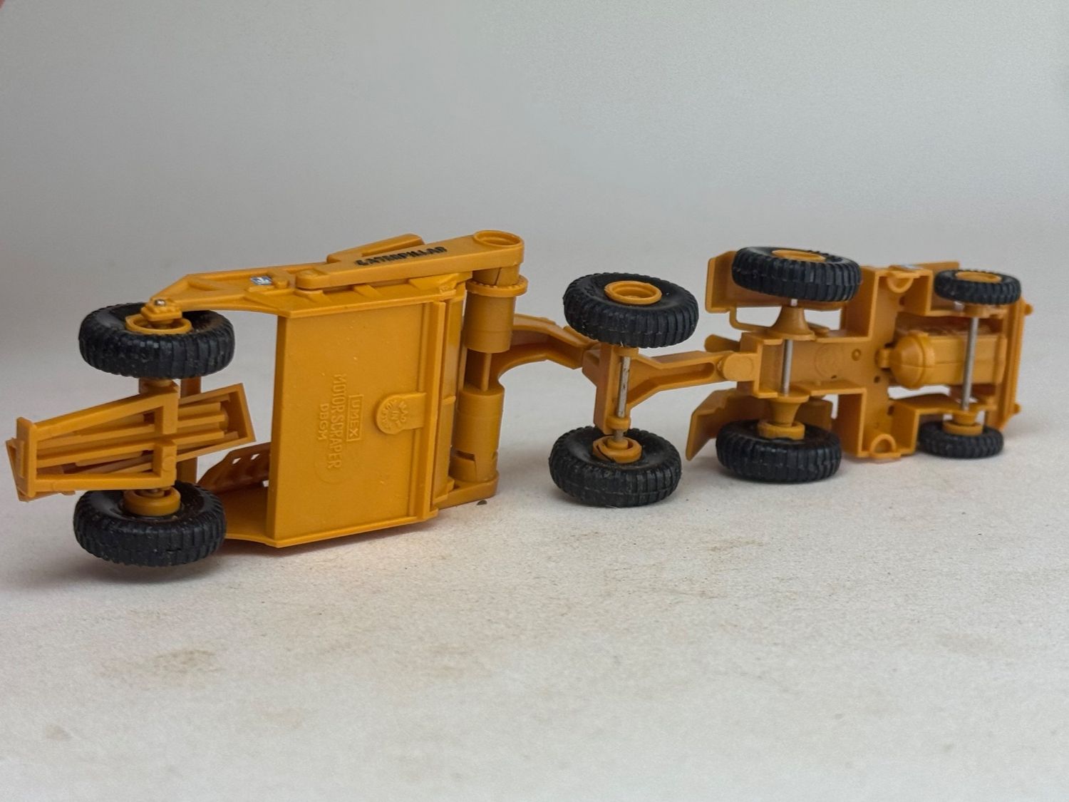 Modellini d'auto: VE1- Roco Erdbeweger mit Anhänger – Usato da Elm venduto da Wikmtz 2