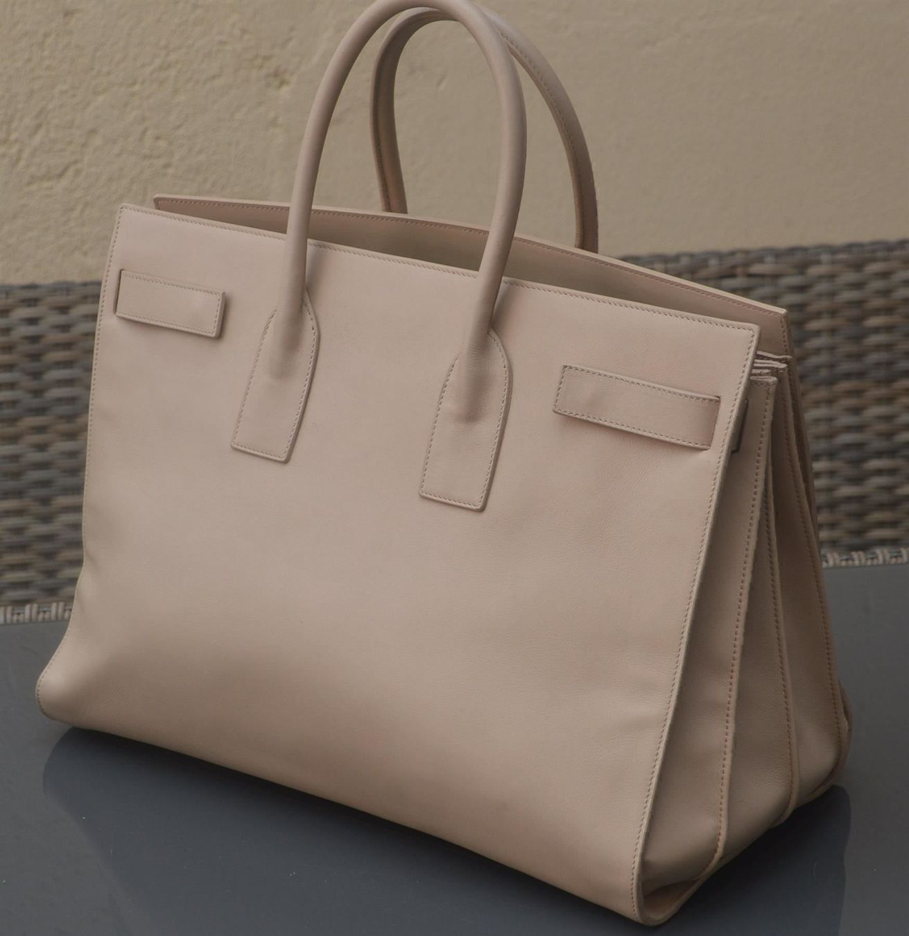 Saint Laurent Taschen für Damen: Tasche / Sac de Jour Saint Laurent – Gebraucht aus Collonges von Auganien 5