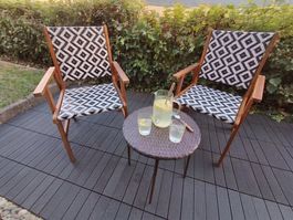 Ensemble de balcon / jardin (2 chaises + petite table)