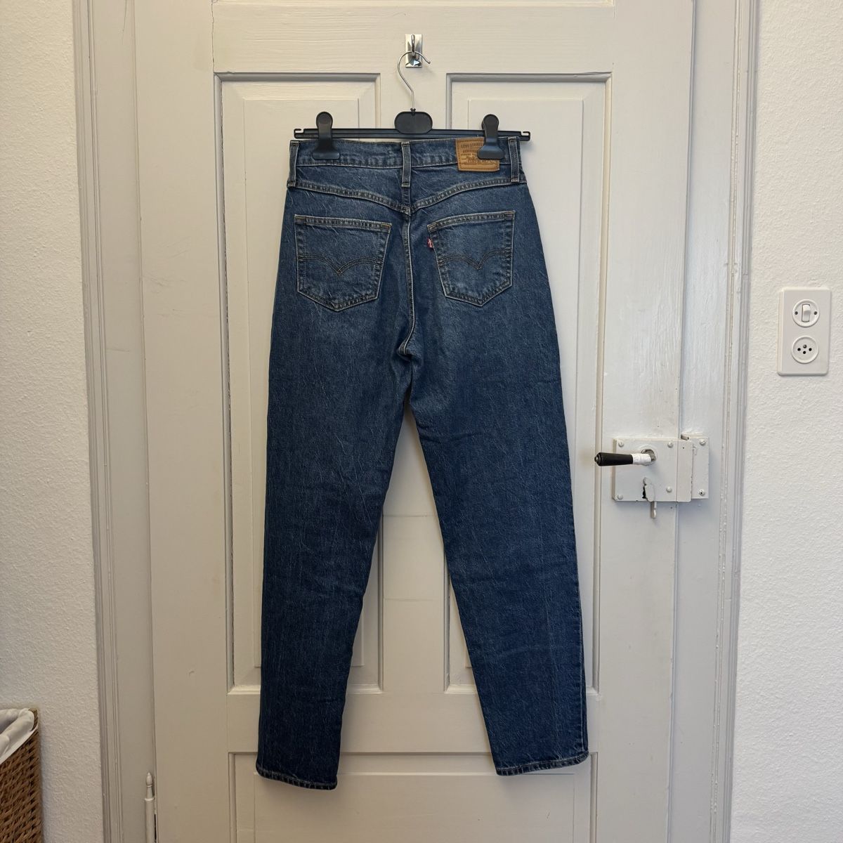 Levi's Jeans: Levi's 80s Mom Jeans, Gr. 27, blau – Usato da Baden venduto da sinaxli 1