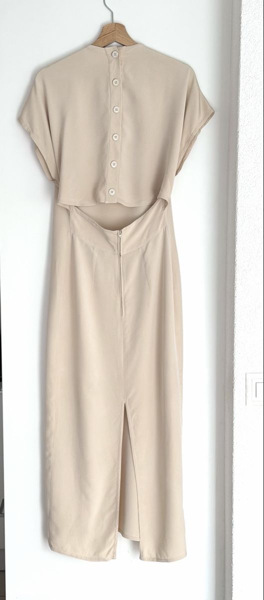 Gianfranco Ferre Vestiti: Kleid Gianfranco Ferré 100% Seide Grösse 40 Beige – Usato da Elsau venduto da isidobrany09 1