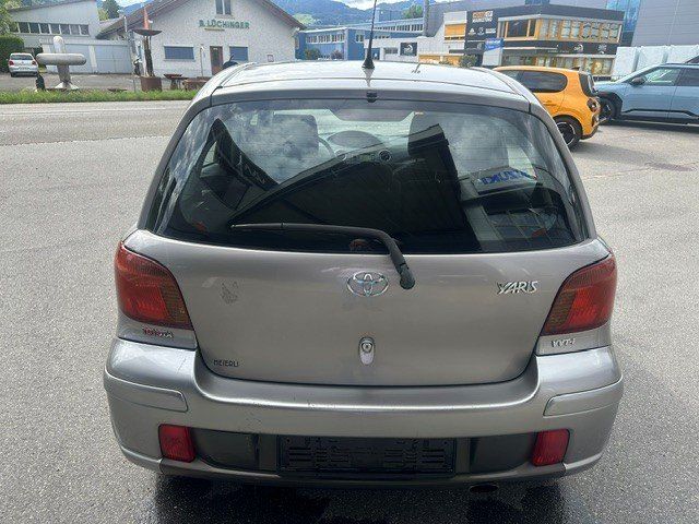 Toyota Automobili: Toyota Yaris 1.5 TS – Usato da Oberriet SG venduto da jeepv8 2