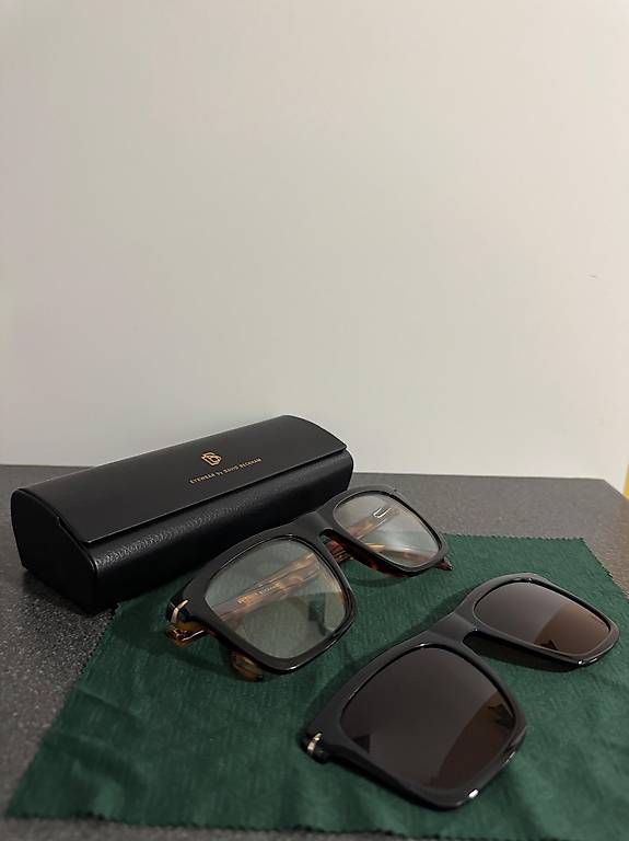 Brillen & Gläser: David Beckham Sonnenbrille Brille + Sonnenclip – Gebraucht aus Langenthal von Reifen-Schweiz 3