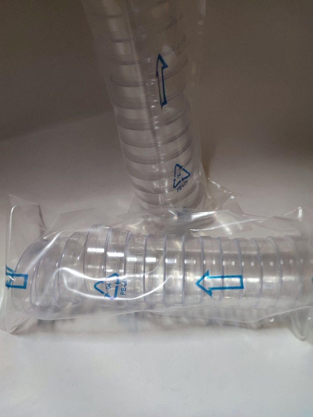 Behälter & Ähnliches: Petrischalen 30stk. Plastik Bruchsicher mit Deckel – Neu und originalverpackt aus Schupfart von philippb06