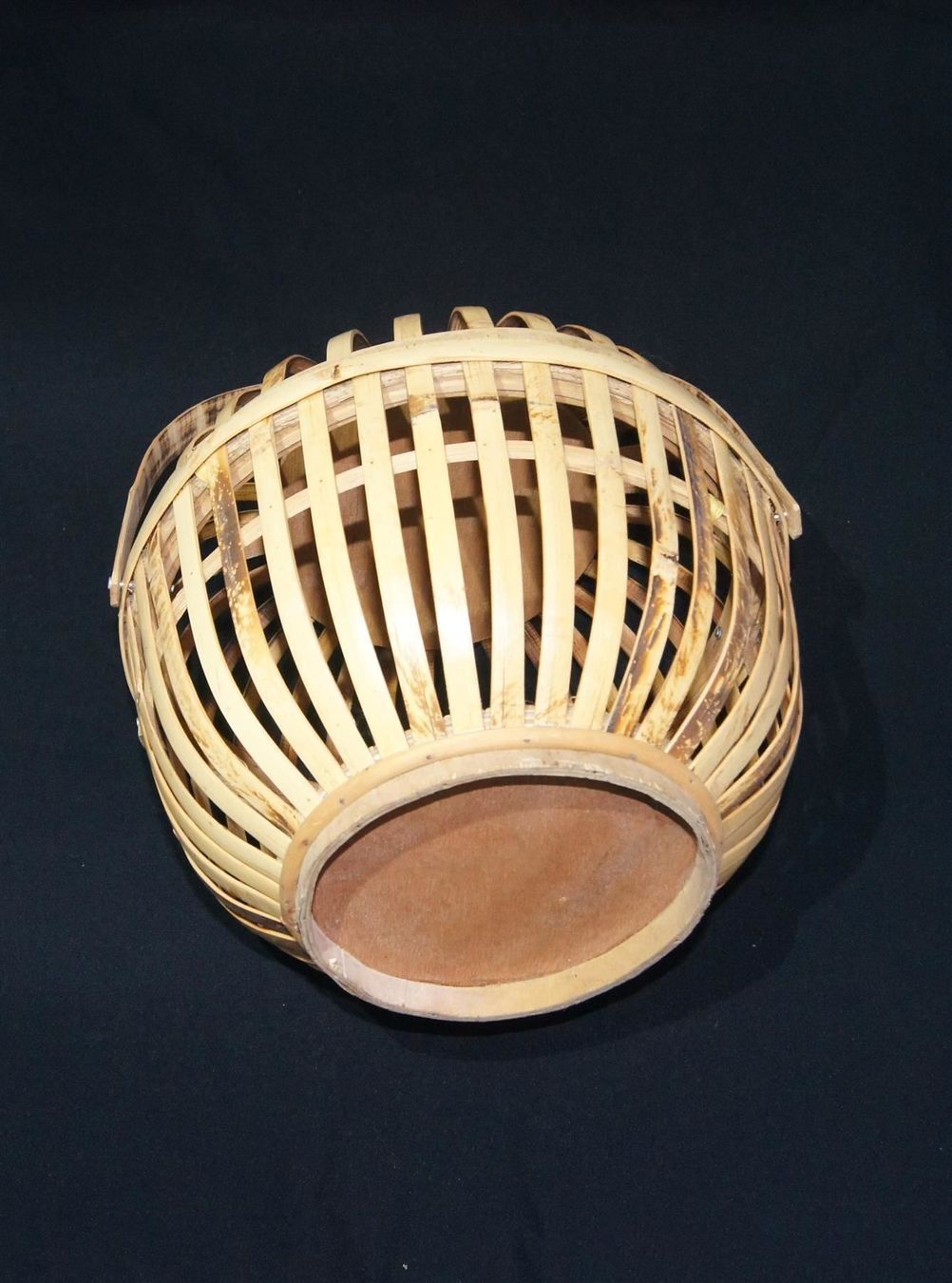 Autres articles pour la maison: Schöner Bambuskorb mit Deckel – D'occasion à Geroldswil par ARTEFACTO 5