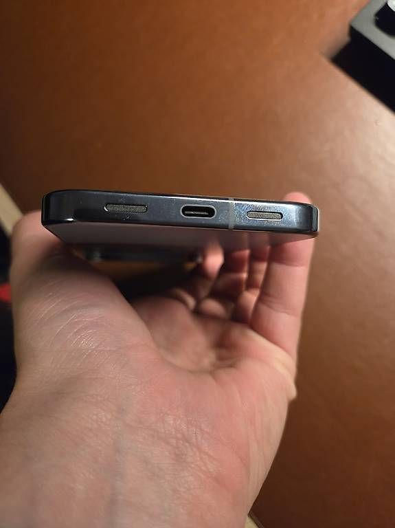 Handys / Smartphones: Pixel 10 Pro XL 256GB  – Gebraucht aus Goldau von jan_8tvs