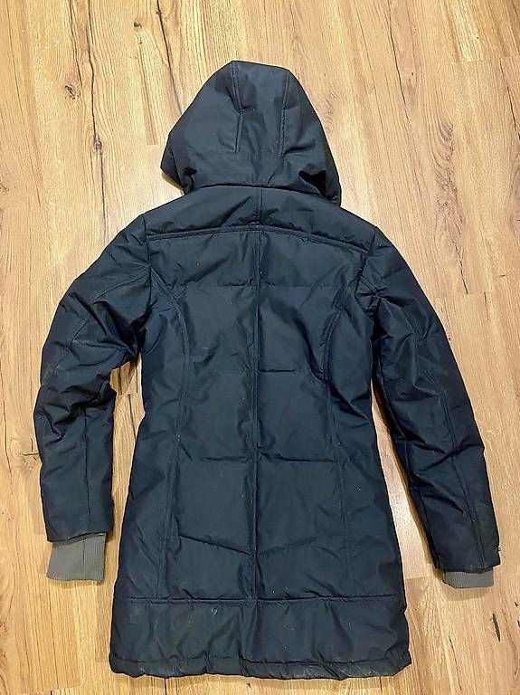 Vestes & Manteaux: Wintermantel Mädchen Grösse 164 – D'occasion à Biel-Benken BL par anj_bx2k 1