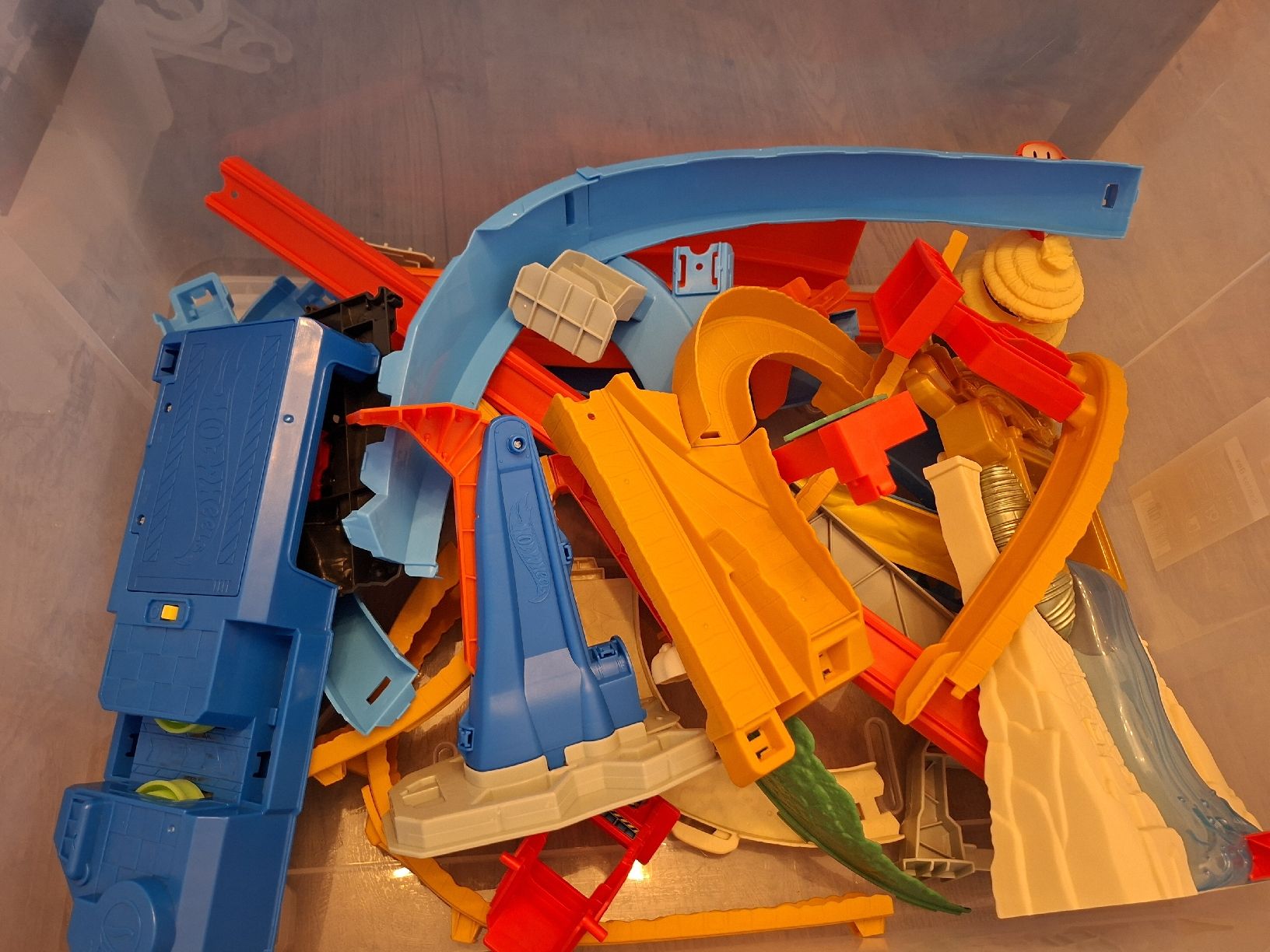 Hot Wheels Piste: Hot Wheels Set's/ 2 verschiedene Set's – Usato da Winterthur venduto da Ausmisten2026