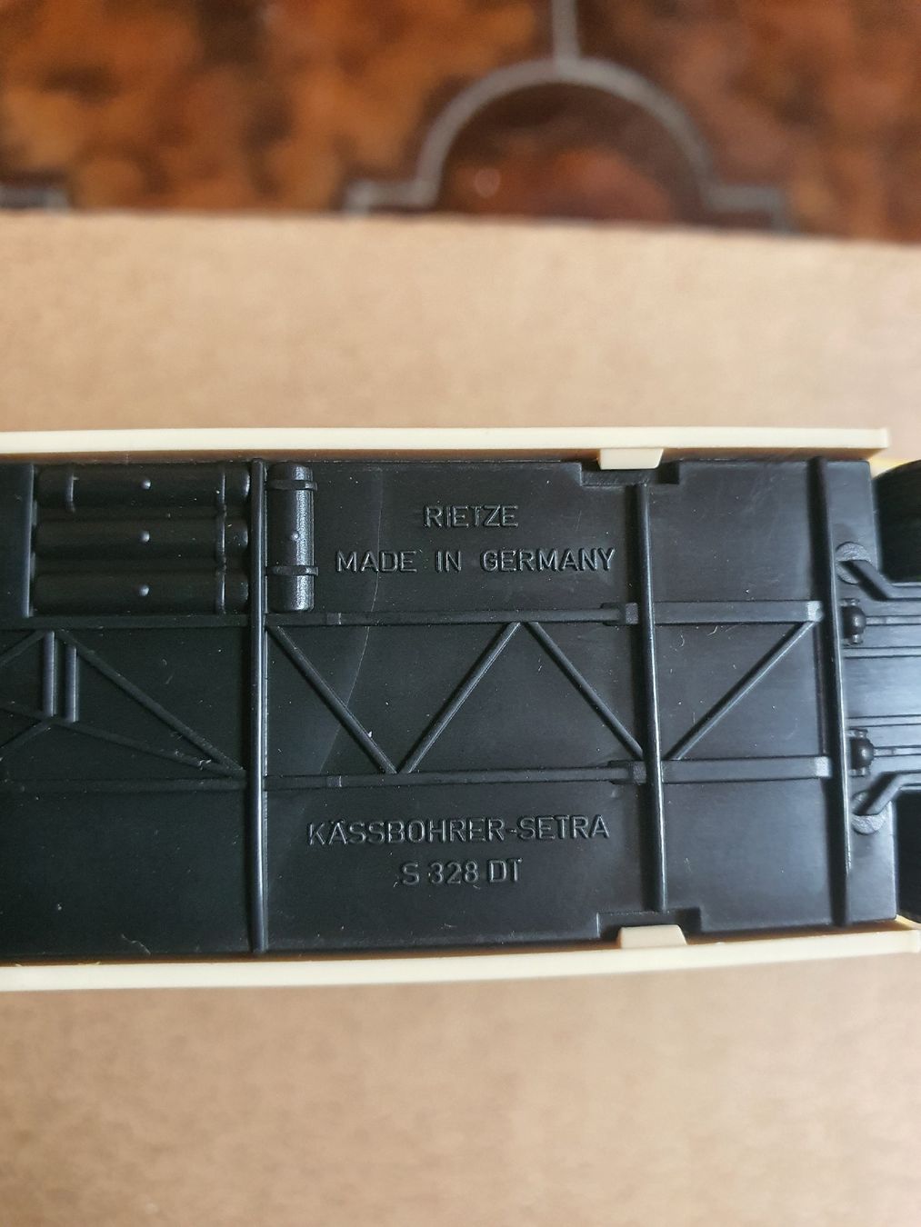 Rietze Modellini d'auto: Bus Marti voyage 1/87 – Usato da Lavey-Village venduto da Lofoten93 2