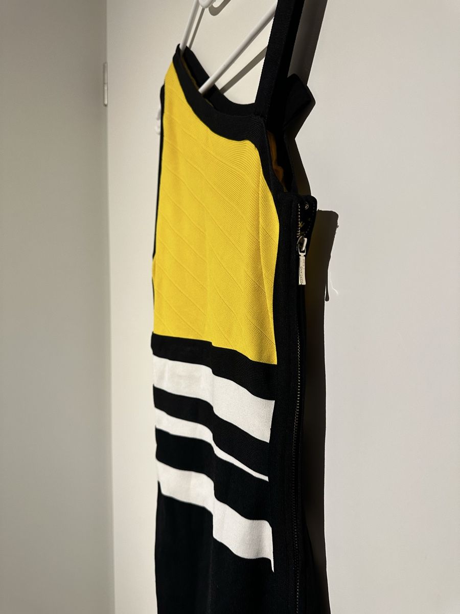 Guess Vestiti: Stylish Colour Block Summer Dress S/M – Usato da Hurden venduto da rac_wyf8 2