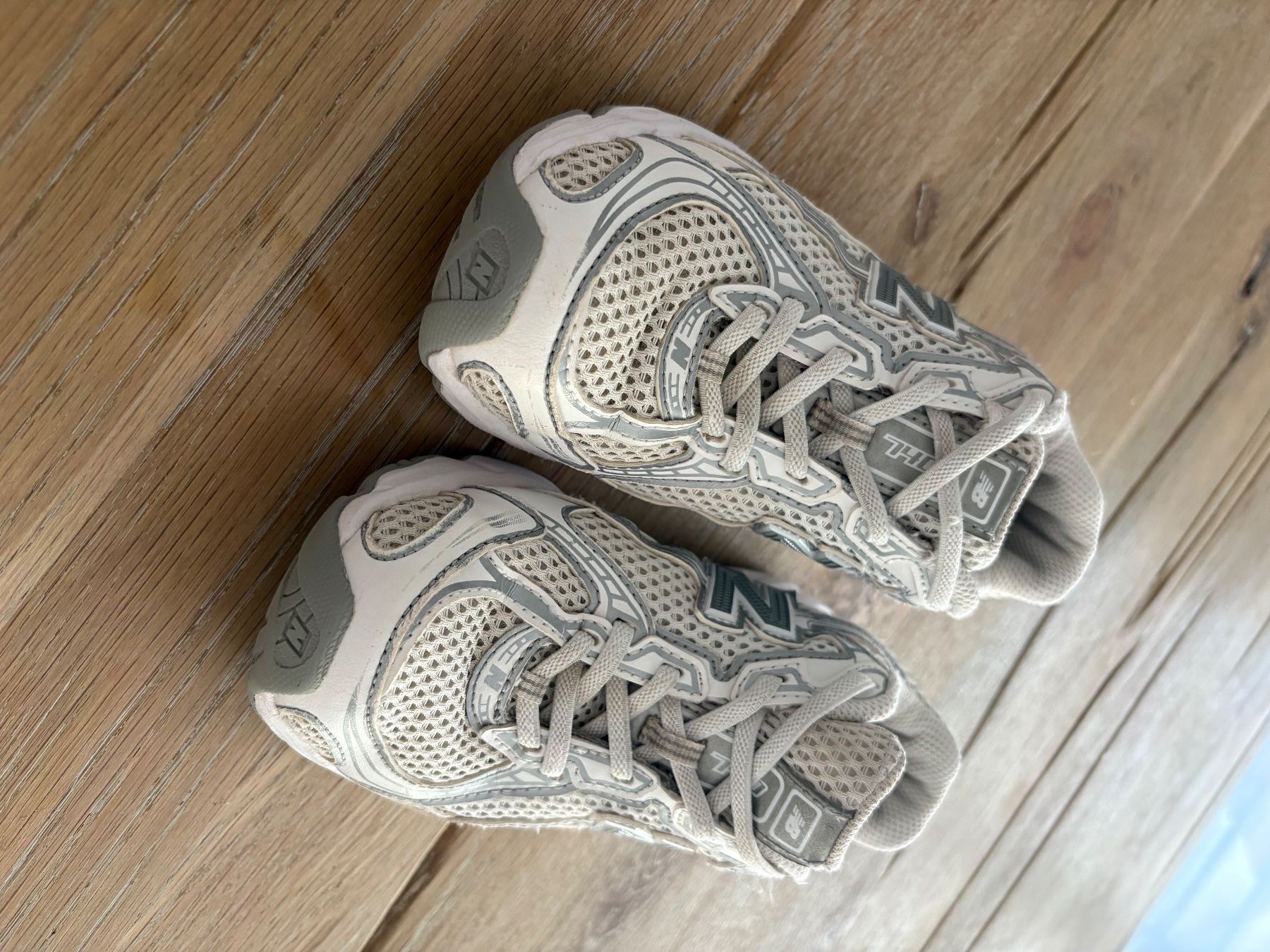 New Balance Schuhe für Jungen: New Balance Kinderschuhe – Gebraucht aus Buus von mum_t9cw 1