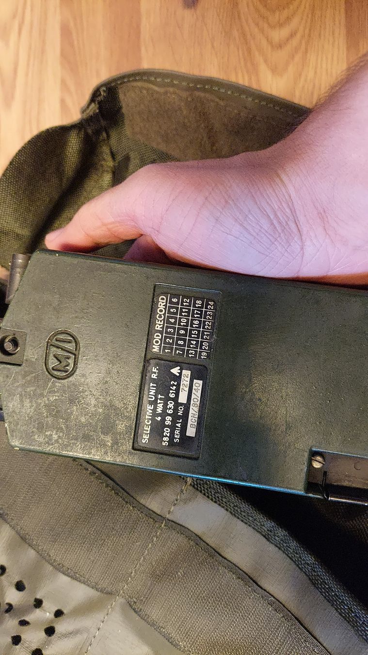 Radiocomunicazione: Militär Funkgerät RT-351/PRC-77 Set – Usato da Meilen venduto da bernhardundbianca 6