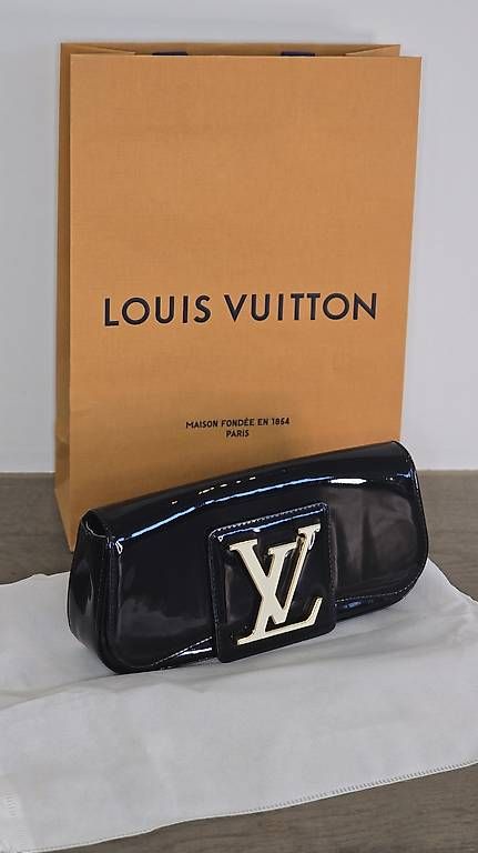 Louis Vuitton Taschen für Damen: Original Louis Vuitton Sobe Clutch – Gebraucht aus Winterthur von dri_cdd7 4