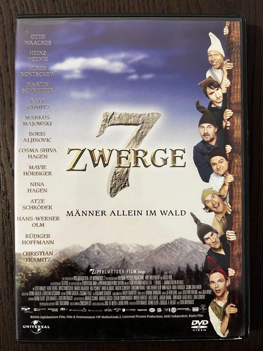 Alle DVDs: 7 Zwerge - Männer allein im Wald – Gebraucht aus Zürich von FilmFreunde