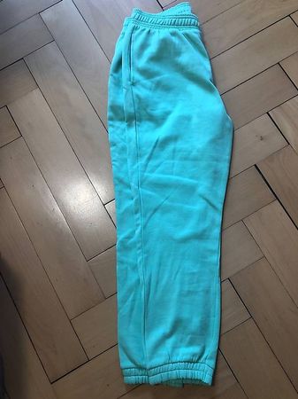 NEU: Jogginghosen, mintgrün, Grösse 40/42, mit Seitentaschen