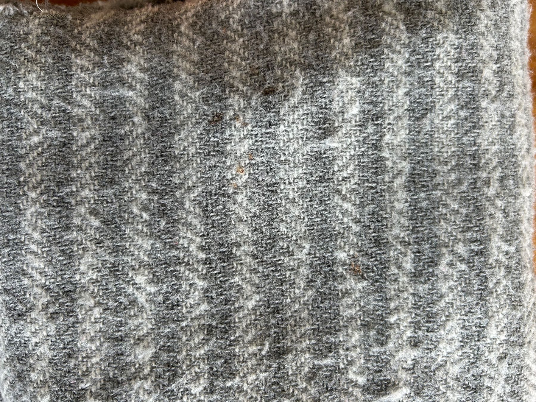 Foulard & Sciarpe: Winterschal grau gestreift – Usato da Schliern b. Köniz venduto da mar_6wsv 2