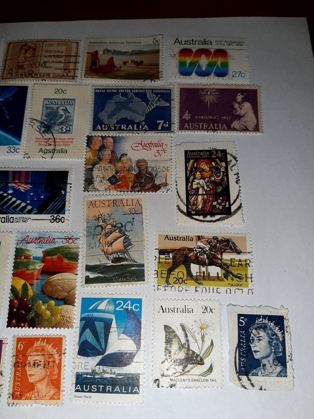 Tutti i francobolli: 24 timbres divers australie – Usato da Le locle venduto da juliensaran 2