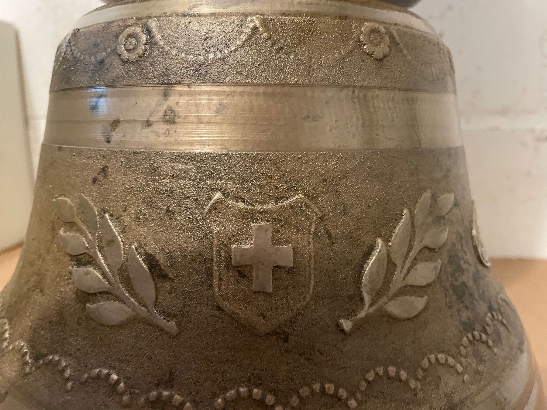 Campanacci mucche: Alte Peter Berger - Glocke ab 1.00 Fr. – Usato da Birrhard venduto da magisto52 2