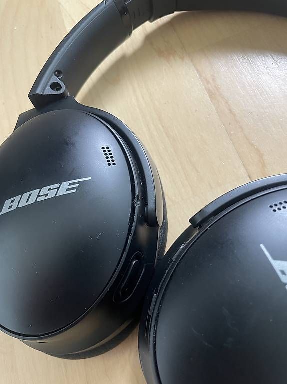 Bose Cuffie: Bose QC45 – Difettoso da Bern venduto da Laurin008 2