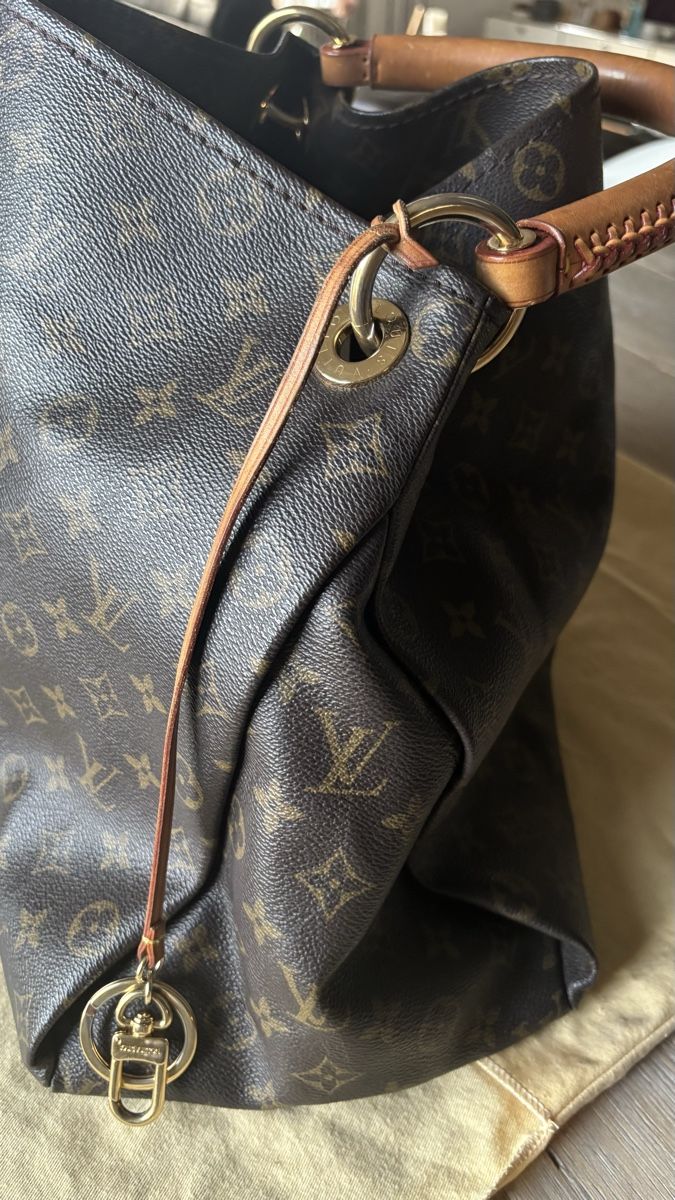 Louis Vuitton Borse da donna: Louis Vuitton Artsy MM mit Bagorganizer – Nuovo (secondo la descrizione) da Illnau venduto da Enyajill 1