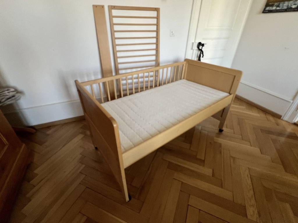 Letti: Kinderbett variabel mit/ohne Gitter und Matratze – Usato da Basel venduto da ursbos 1