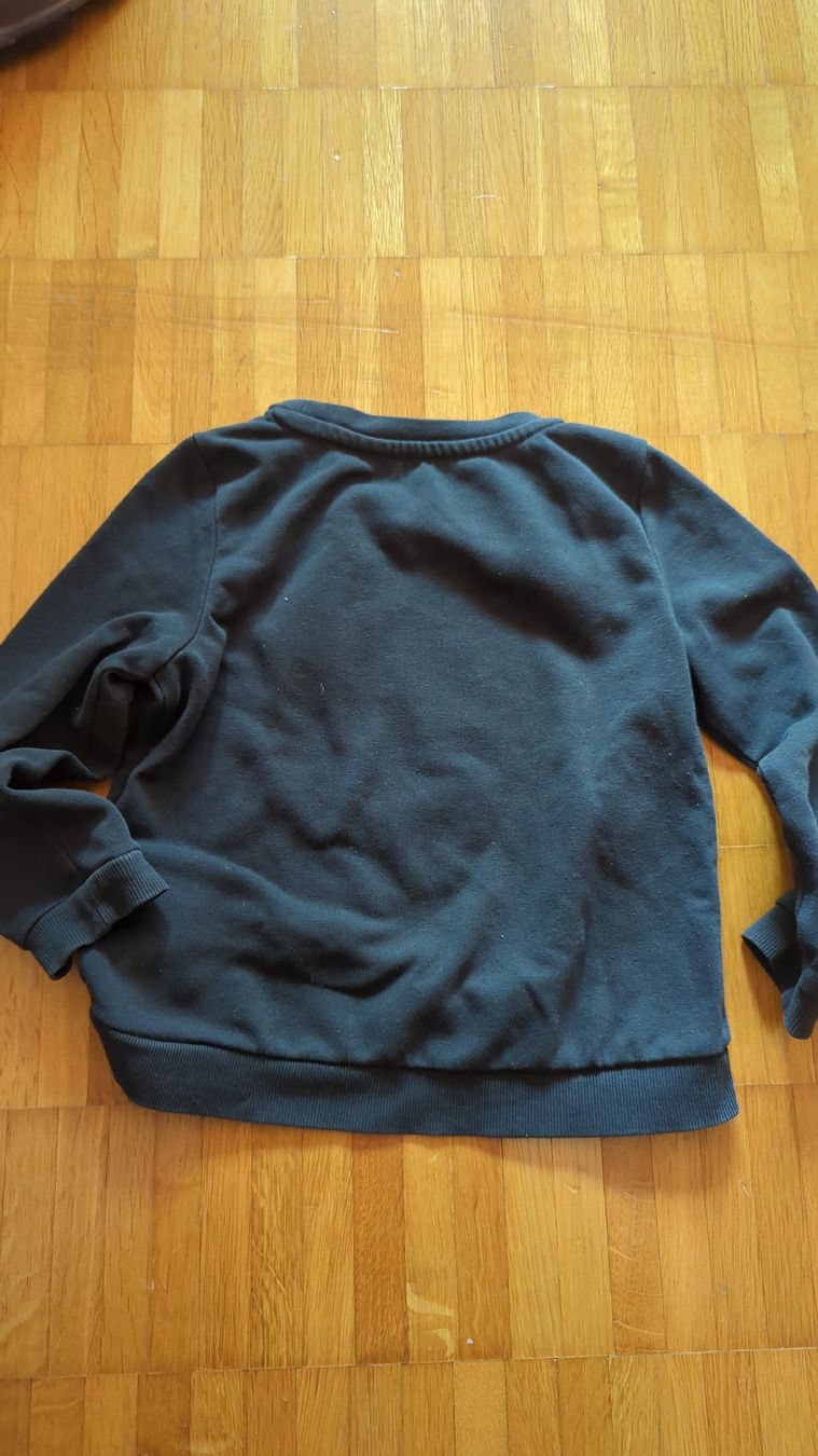 Maglioni & Felpe: Pullover Einhorn, ca. 98/104 – Usato da Zürich venduto da Rulabco 1