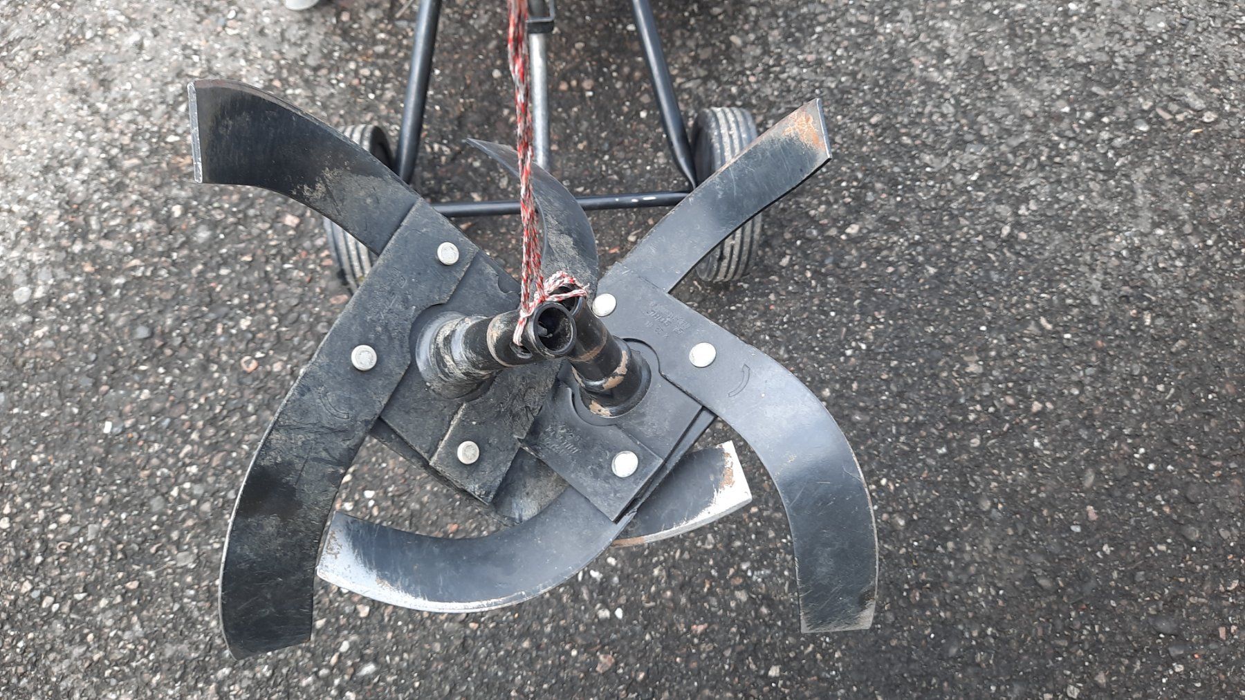 Stihl Tutte le macchine: Motorhacke Stihl MH 585 – Usato da Luzern venduto da F.BuchserAG 2