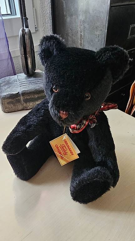 Figuren: original Hermann Teddy aus Deutschland – Gebraucht aus Hunzenschwil von Matthinique