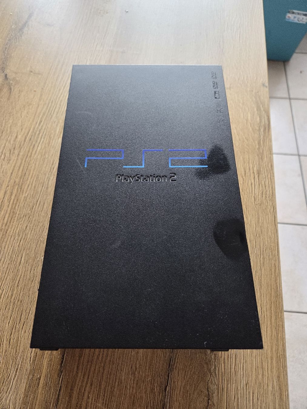 Sony Console: Console PlayStation 2 Saphir noire 2 manettes bon état – Usato da Ballaigues venduto da quentin7