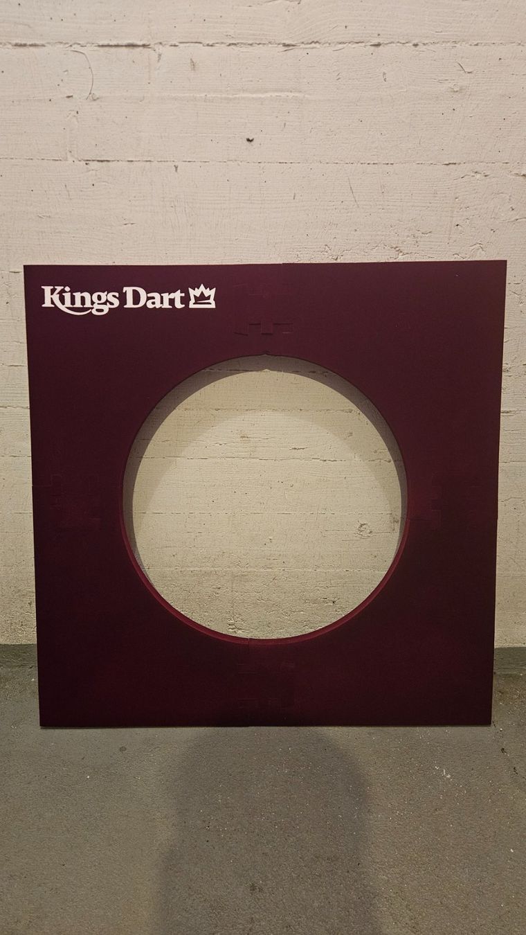 Freccette: Kings Dart Auffangfeld (Dartboard Surround) – Usato da Zug venduto da anzel999