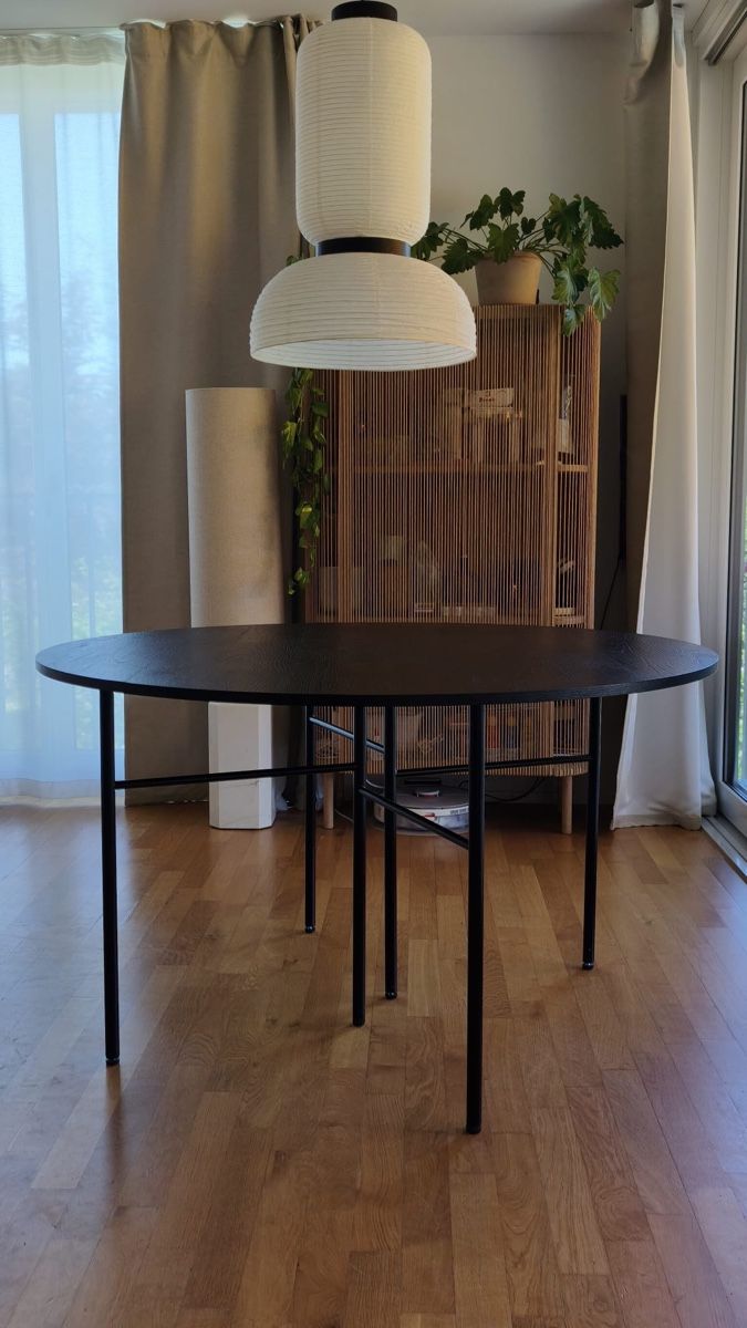 Ferm living Tavoli: Ferm Living Schwarz Mingle Esstisch 130 cm – Usato da Mellingen venduto da JoanOs 1
