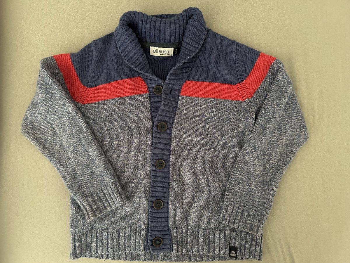 Altro abbigliamento per bambino: Gilet taille 116 – Usato da Lausanne venduto da SaraSkjellaug