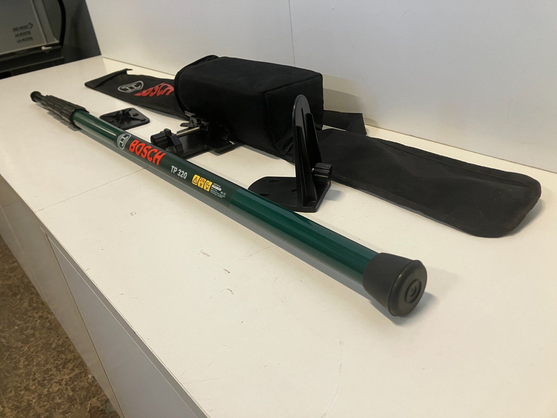 Bosch Tutti gli attrezzi: gebr. Bosch TP320 - Teleskopstange ab 1.- – Usato da Lichtensteig venduto da Buy24International 2